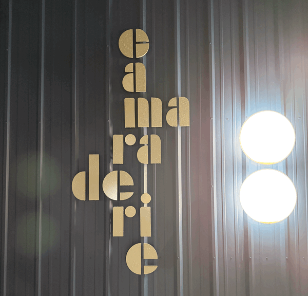 RESTAURANT REVIEW: Camaraderie